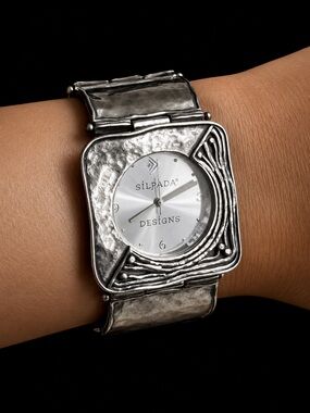 2011 Retired Silpada T1372 Hammered Sterling Silver Square Cuff Watch .925